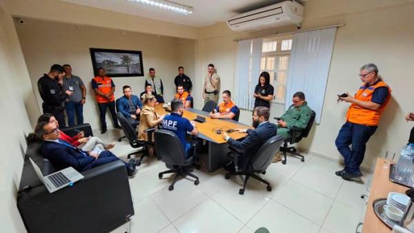 Autoridades Mobilizam Esforços para Lidar com Desastre Ambiental no Amapá