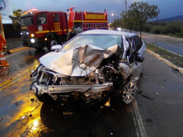 Colisão entre dois carros resulta em dois mortos na cidade de Picos, Sul de Macapá