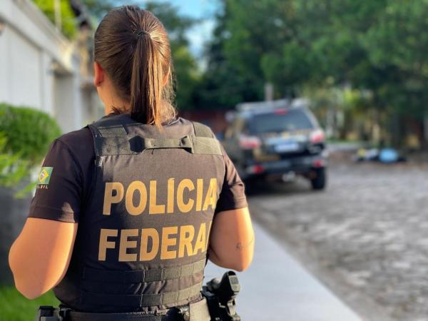 PF desmantela núcleo de organização criminosa responsável por tráfico internacional de drogas em Oiapoque