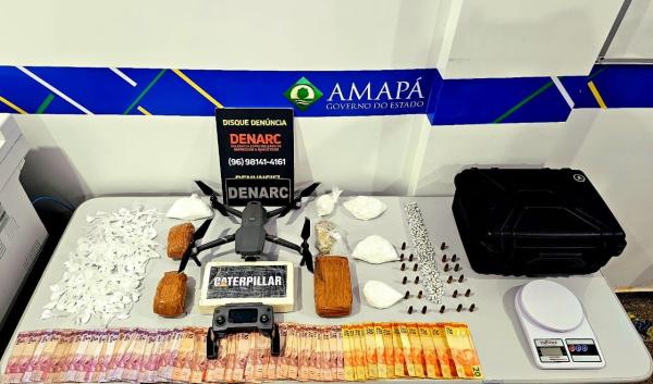 Mulher é presa sob suspeita de tráfico de drogas 